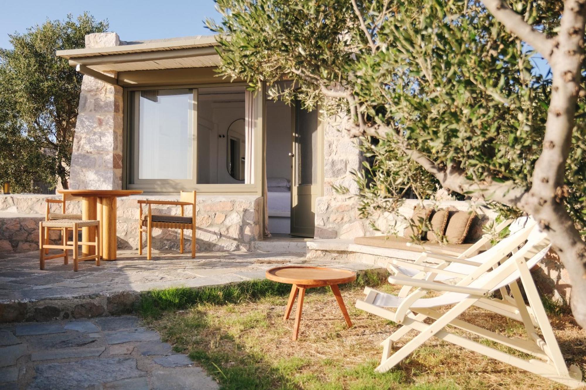 Ferienwohnung Iliana Olive Branch Adamantas  Exterior foto